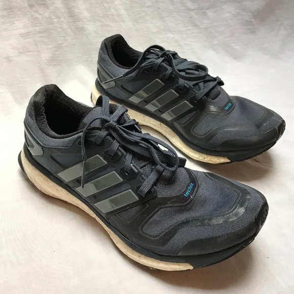 Adidas Boost Size 8.5 - Picture 1 of 8